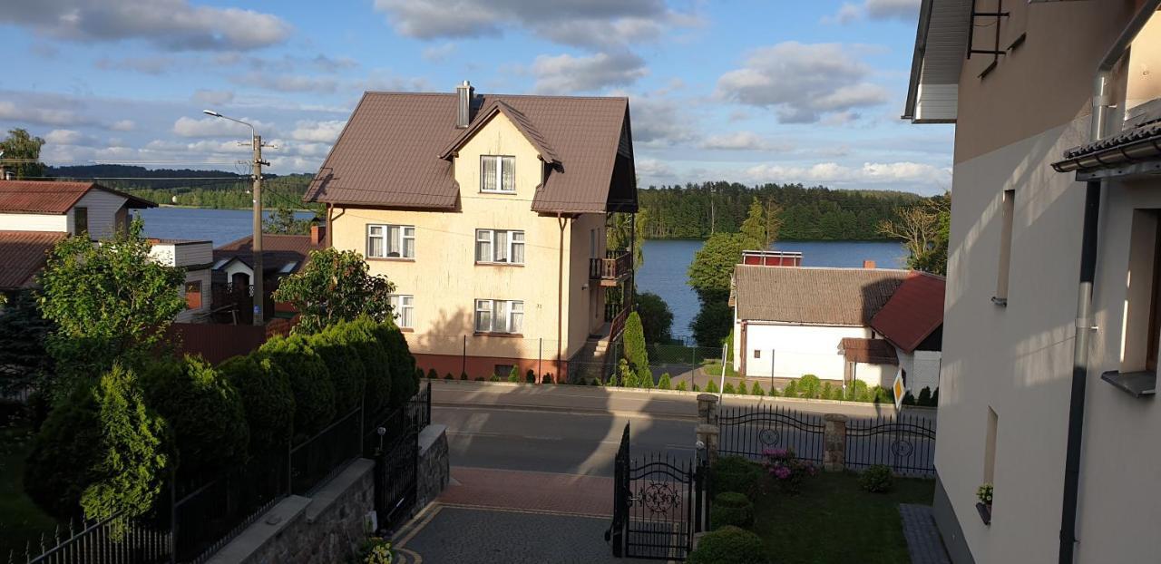 Apartment U Wladzia